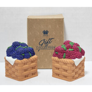 VTG Avon Berry Basket Salt and Peppers Shakers Gift Collection NEW 2" Summer